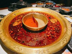 -哥老官重庆美蛙鱼头(日月光店)