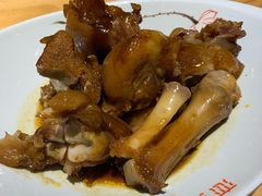 红烧猪蹄-恋萍小吃(时代店)