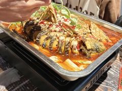 -老街烧烤大排档·地道湖北菜·龙虾馆(汉口火车站店)