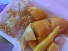 -芒果糯米饭摊子