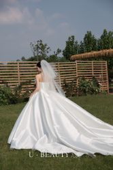 -U·BEAUTY婚纱品牌集合店(江汉路店)