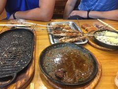 -老东镇啤酒屋海鲜加工·蒸汽海鲜·海鲜烧烤(台东店)