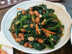 陈醋菠菜花生米-韩风烤牛肉冷面店