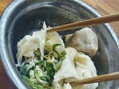 -依云煎包店