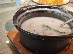 -粤点越有·茶点·粤菜(樵岭国际店)