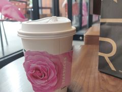 -星巴克臻选(广州高德置地秋广场店)