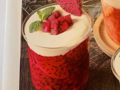 -港丽餐厅(高德置地店)