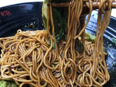 -一点一线重庆小面(重庆创意公园店)