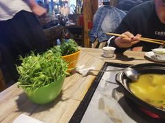 -哈吱喂丽江火塘·牦牛火锅(五一街店)