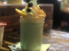 蓝莓优格奶昔-MIKAKU(万达广场上海宝山店)
