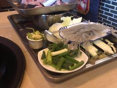 -王老六铁锅炖鱼(圣亚海洋店)