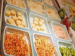 -四囍码头海鲜烧烤自助火锅(外滩南京东路悦荟广场店)