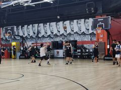 -洛克公园美式运动体验馆(唯品会合肥蜀山城市奥莱店)