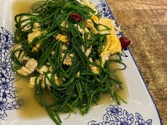 -老钟家烤羊排·敦伊阁清真餐厅胡羊焖饼