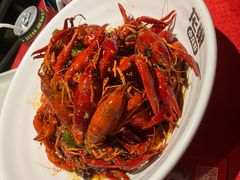 招牌十三香小龙虾-龙巢盱眙龙虾·牛蛙·烧烤宵夜(八卦岭店)