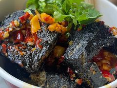 -黑色经典臭豆腐·湖南特产(坡子街店)