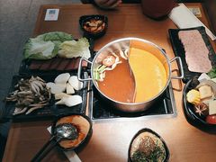 -呷哺呷哺(常营华联店)