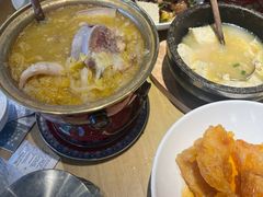 -关东小磨东北菜(上海长风大悦城店)