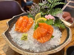 三文鱼刺身-黑牛の店·和牛烧肉(合生汇店)