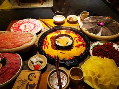-舒家大院重庆老火锅(纪念塔店)
