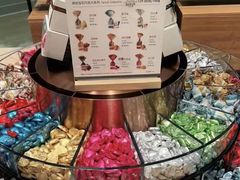 -Laderach 莱德拉(上海环贸iapm店)