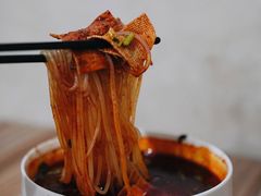 麻辣米线-老字号杨坡红油米线腊汁肉夹馍(东四道巷店)