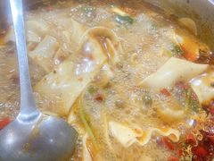 -鸡遇虾煲干锅火锅(小寨金莎店)