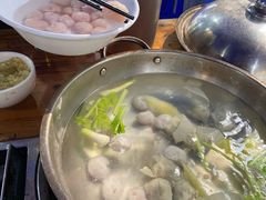 -章记正宗南岗鱼蛋火锅