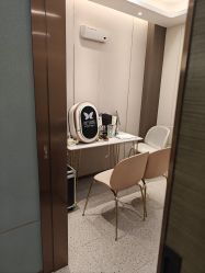 -苗方清颜·祛痘皮肤管理