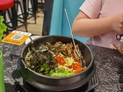 韩式传统石锅拌饭-烤路里·韩国品质自助烤肉(石路天虹4号店)