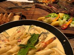 -SISTERS BAR RESTAURANT川意酒馆(嘉善老市H楼店)