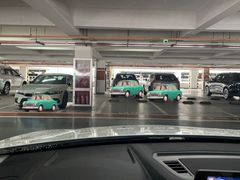 -浦东机场p4停车场