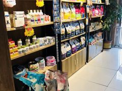 -精灵岛宠物生活馆(洪泽花园店)