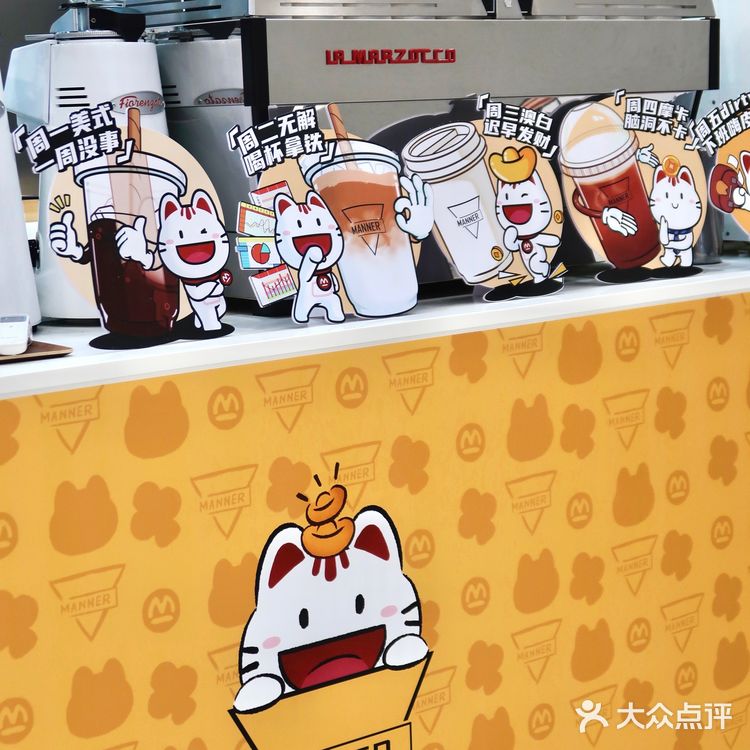 这波联名我服‼️没想到银行还能这么玩！！