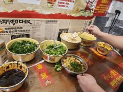 -柳州肥姨妈大骨螺蛳粉(江宁万达店)