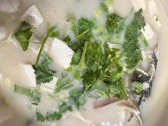 -姜君·千岛湖鱼头馆(浦东大道店)