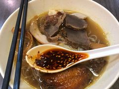 -新记美食(关闸店)