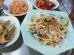 -亲昵春川鸡排(韩国美食街店)