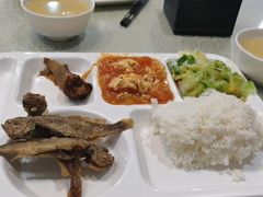 -天津波士信达奔驰4S店(卫津南路店)