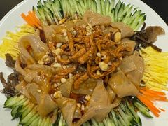-红东阁东北菜烤肉酒馆(CROSS万象汇店)
