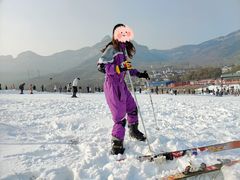 -济南卧虎山滑雪场