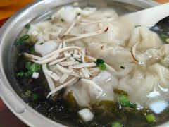 特色小馄饨-小董骨汤馄饨店(通扬路店)