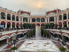 -佛罗伦萨小镇广佛名品奥特莱斯(疏港路店)