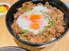 牛肉盖饭-Hatsune隐泉日式料理(SKP店)