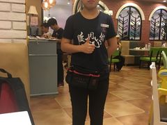-闫府私房菜(经四路万达店)