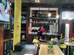 -艾豪森酒店(西安大雁塔大唐不夜城店)