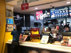 -麦当劳(海岸城店)