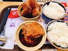 -万和春排骨砂锅米饭(新业广场店)