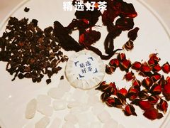 -ins森林童话餐厅coffee&bistro