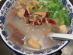 小潘特色鸭血粉丝汤-小潘记鸭血粉丝汤